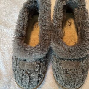 UGG Fluffy Gray Slippers